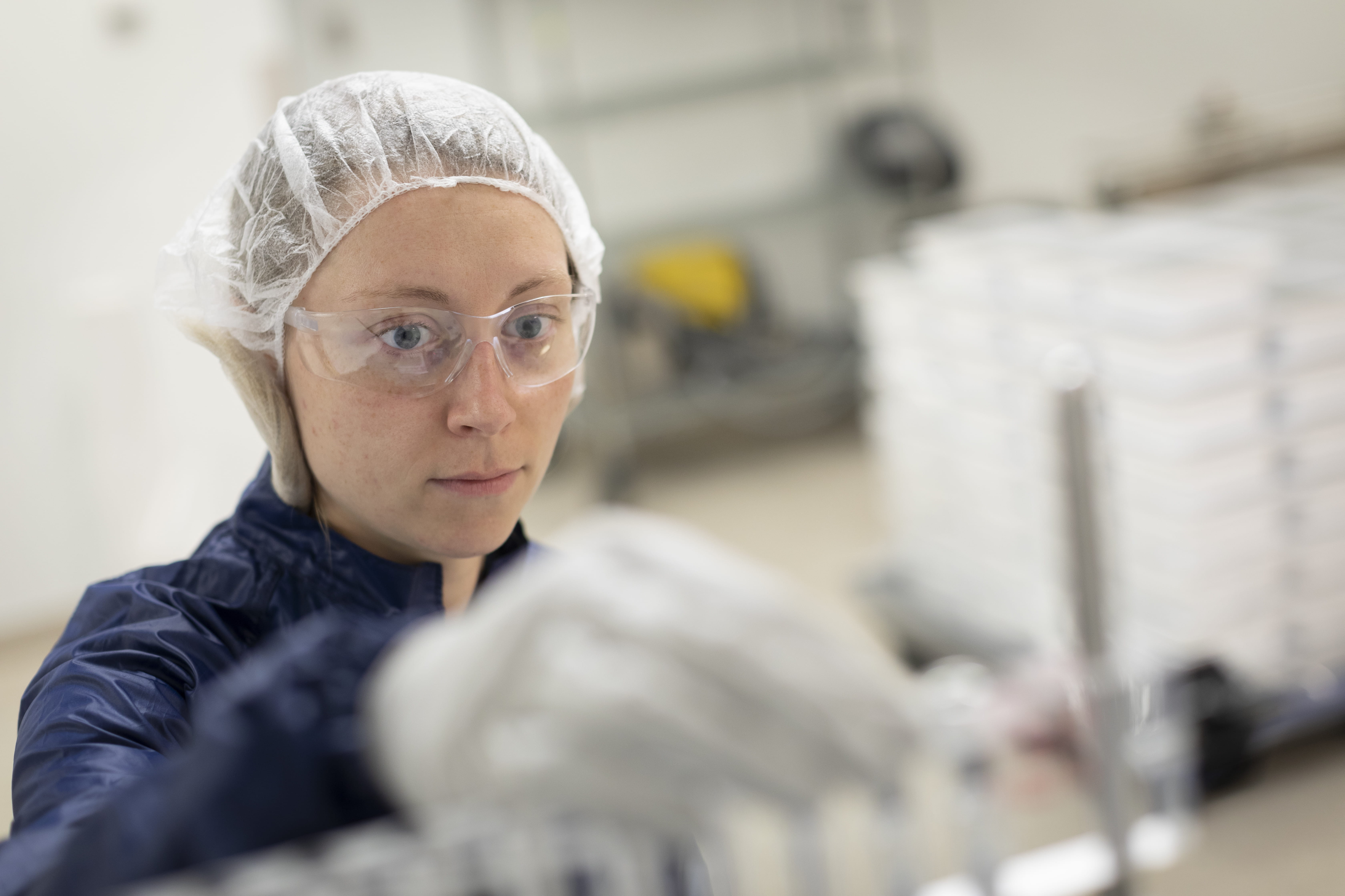 Female_Closeup2_Horiz